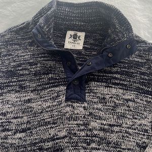 Mens Express sweater/ pull over!